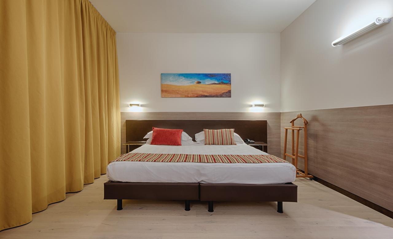 Continental Hotel
