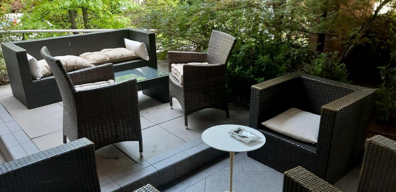 Continental Urban Art Hotel 4*