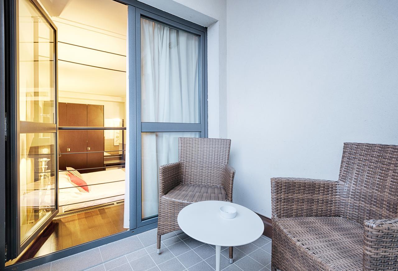 Continental Urban Art Hotel 4*